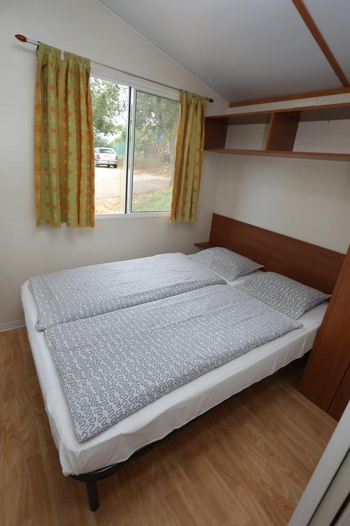 Mobile Homes Comfort Capri Bijela Uvala Mugeba Exterior photo