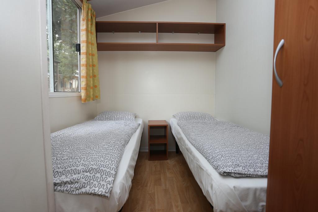 Mobile Homes Comfort Capri Bijela Uvala Mugeba Exterior photo